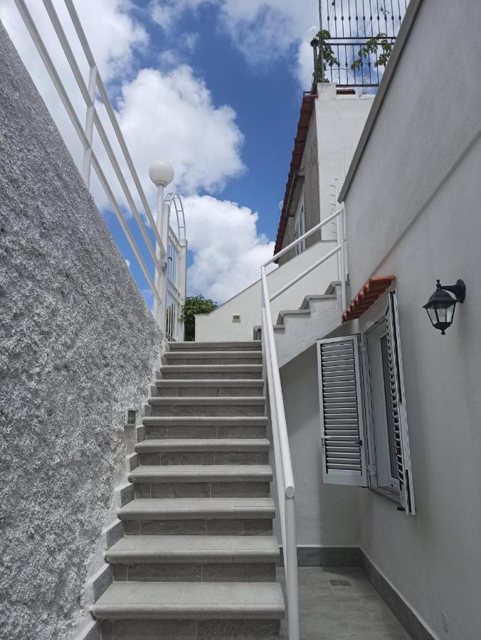 איסקיה Porcavilla B&B מראה חיצוני תמונה